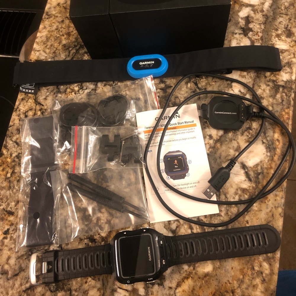 Garmin 920xt Triathlon watch with bike mount